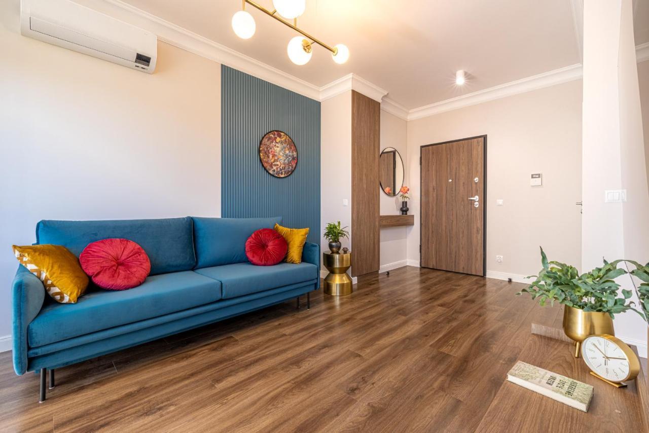 Zloty Lotos-srodmiescie Z Darmowym Parkingiem Apartament *